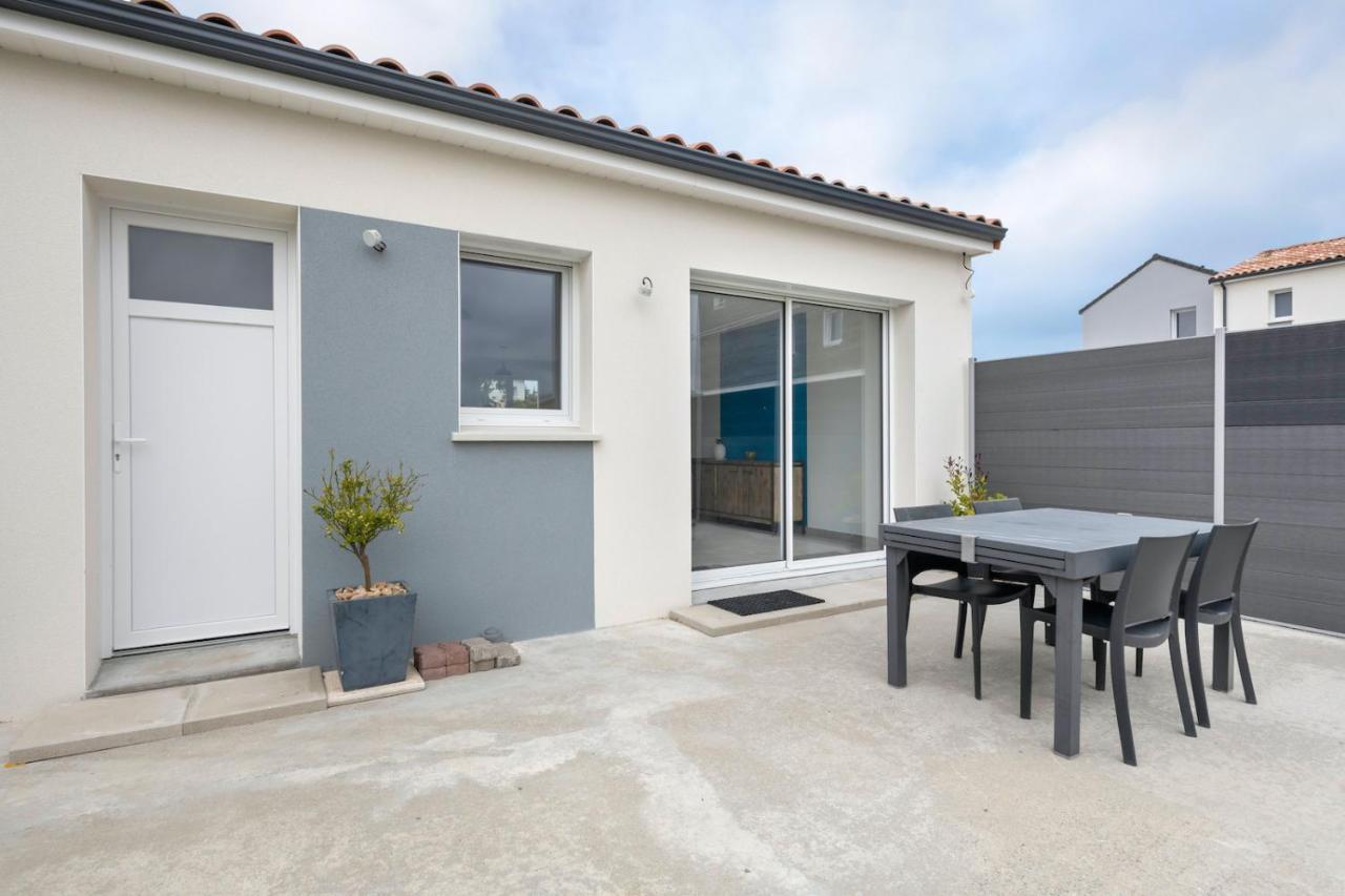 Maison Moderne Pour 7 Personnes A Saint-Michel-Chef-Chef Exterior foto
